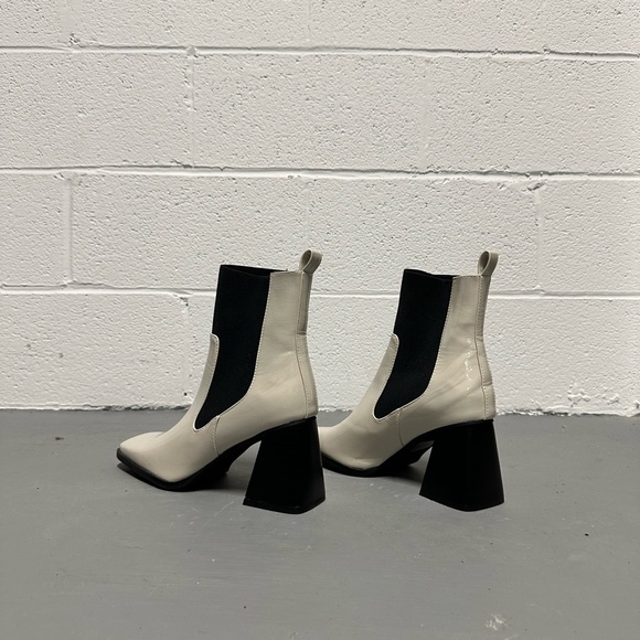 Raid Off-white Ankle Boots - Picture 2 of 6